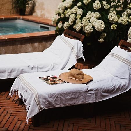 مبيت وإفطار ماريبواه Demeure De La Carmine, Sejour Bien-Etre D'Exception, Piscine, Hammam, Champagne المظهر الخارجي الصورة