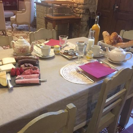 مبيت وإفطار ماريبواه Demeure De La Carmine, Sejour Bien-Etre D'Exception, Piscine, Hammam, Champagne المظهر الخارجي الصورة