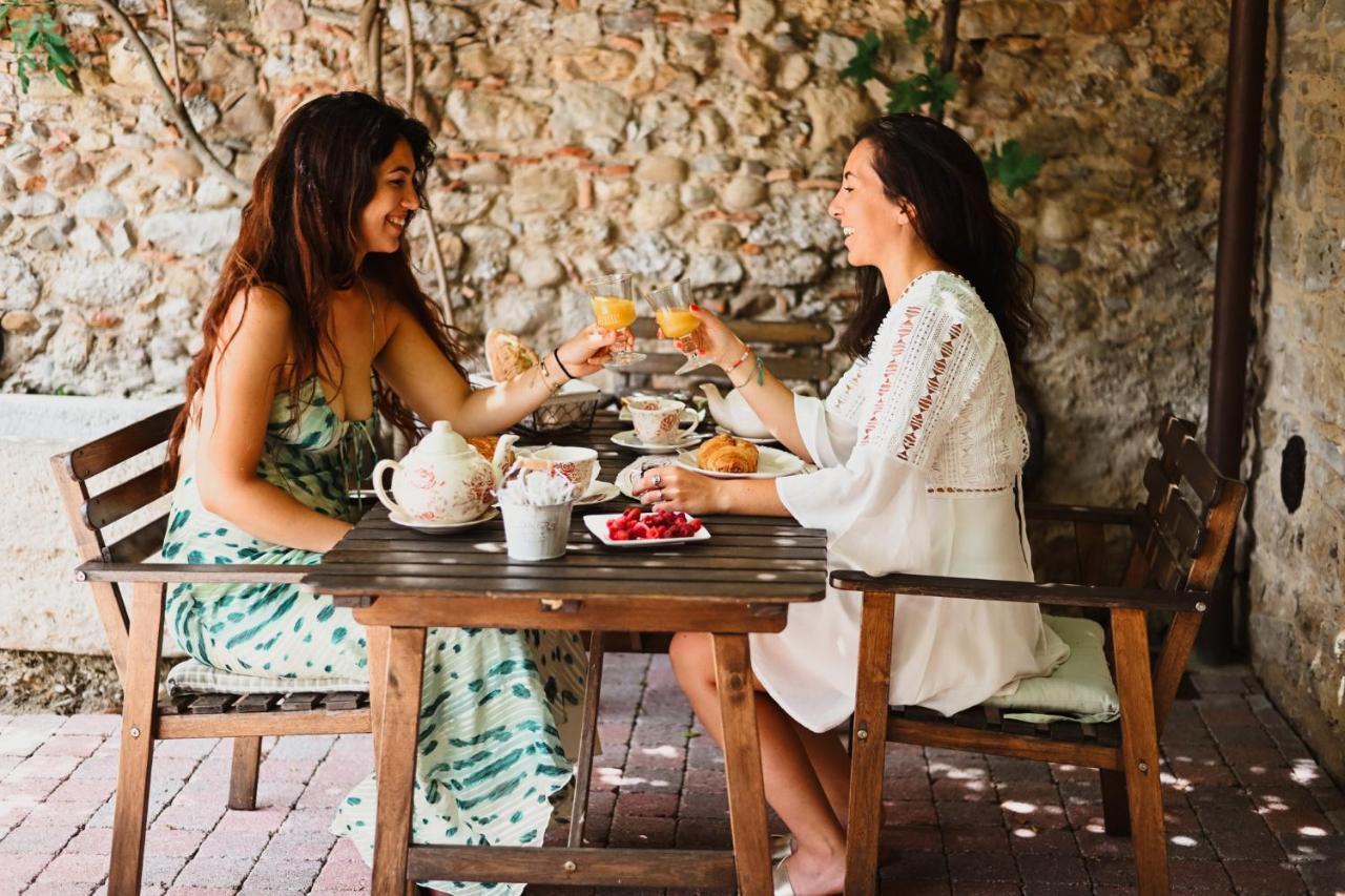 مبيت وإفطار ماريبواه Demeure De La Carmine, Sejour Bien-Etre D'Exception, Piscine, Hammam, Champagne المظهر الخارجي الصورة