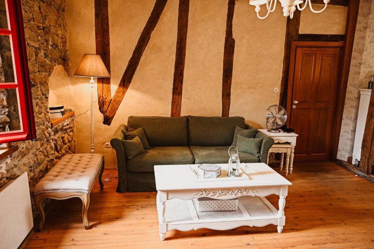 مبيت وإفطار ماريبواه Demeure De La Carmine, Sejour Bien-Etre D'Exception, Piscine, Hammam, Champagne المظهر الخارجي الصورة