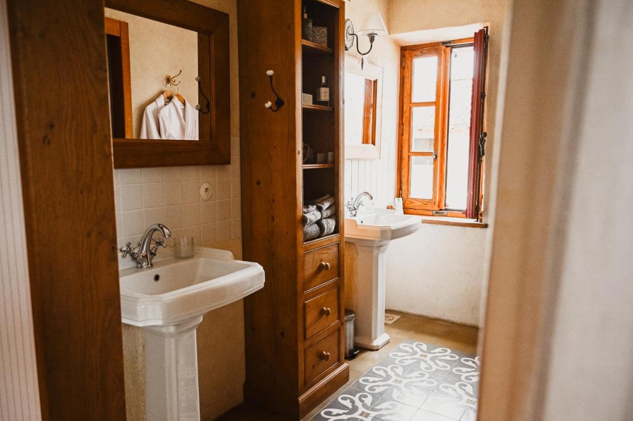 مبيت وإفطار ماريبواه Demeure De La Carmine, Sejour Bien-Etre D'Exception, Piscine, Hammam, Champagne المظهر الخارجي الصورة