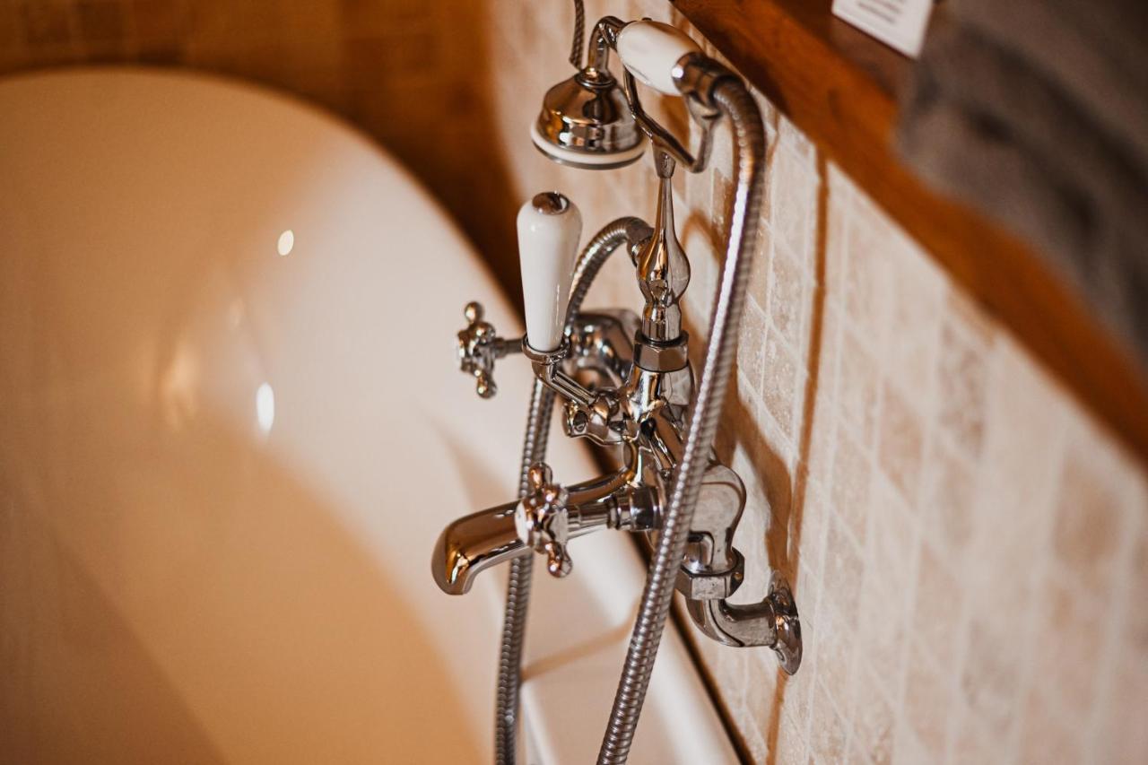 مبيت وإفطار ماريبواه Demeure De La Carmine, Sejour Bien-Etre D'Exception, Piscine, Hammam, Champagne المظهر الخارجي الصورة
