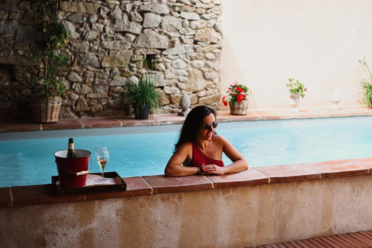 مبيت وإفطار ماريبواه Demeure De La Carmine, Sejour Bien-Etre D'Exception, Piscine, Hammam, Champagne المظهر الخارجي الصورة