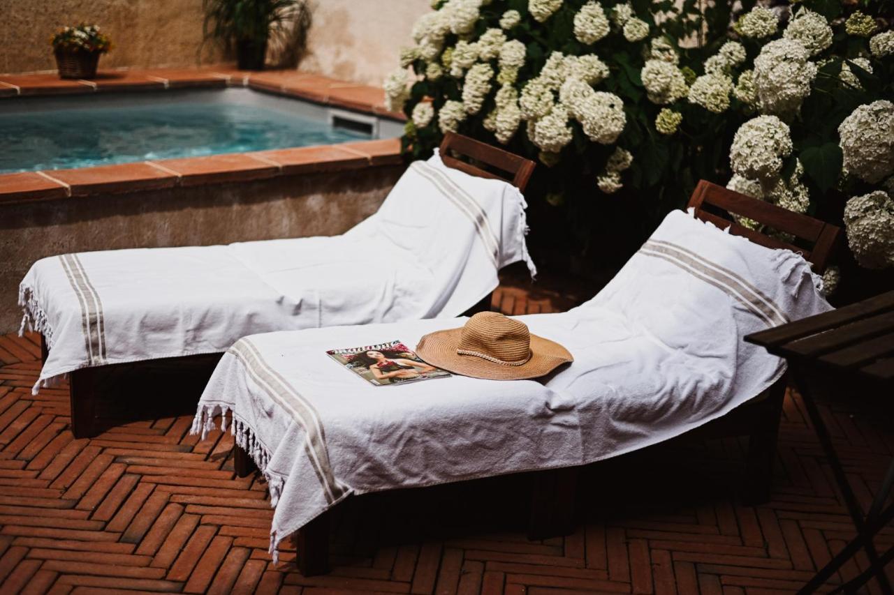 مبيت وإفطار ماريبواه Demeure De La Carmine, Sejour Bien-Etre D'Exception, Piscine, Hammam, Champagne المظهر الخارجي الصورة