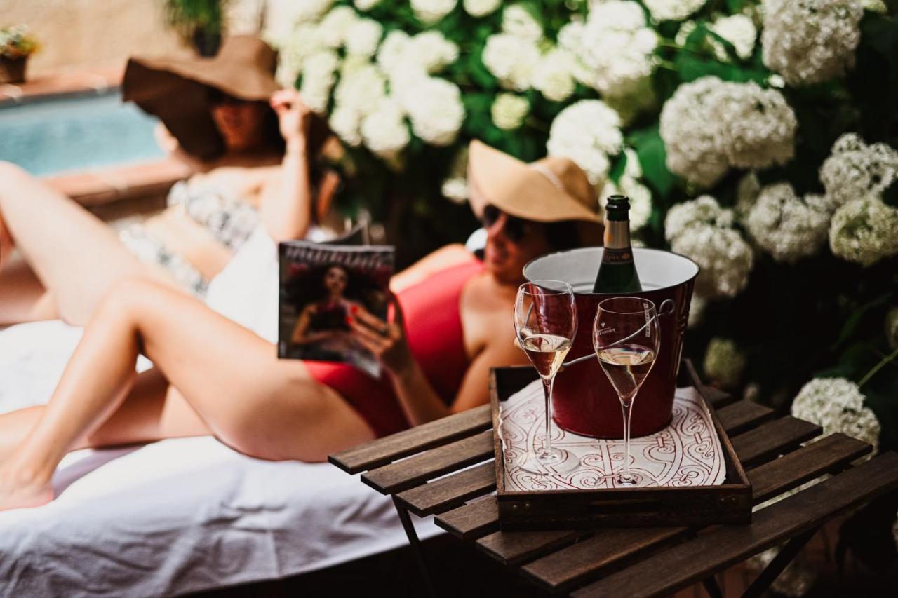 مبيت وإفطار ماريبواه Demeure De La Carmine, Sejour Bien-Etre D'Exception, Piscine, Hammam, Champagne المظهر الخارجي الصورة