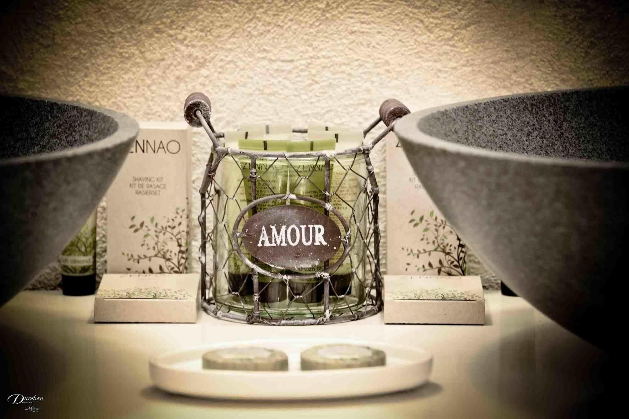 مبيت وإفطار ماريبواه Demeure De La Carmine, Sejour Bien-Etre D'Exception, Piscine, Hammam, Champagne المظهر الخارجي الصورة